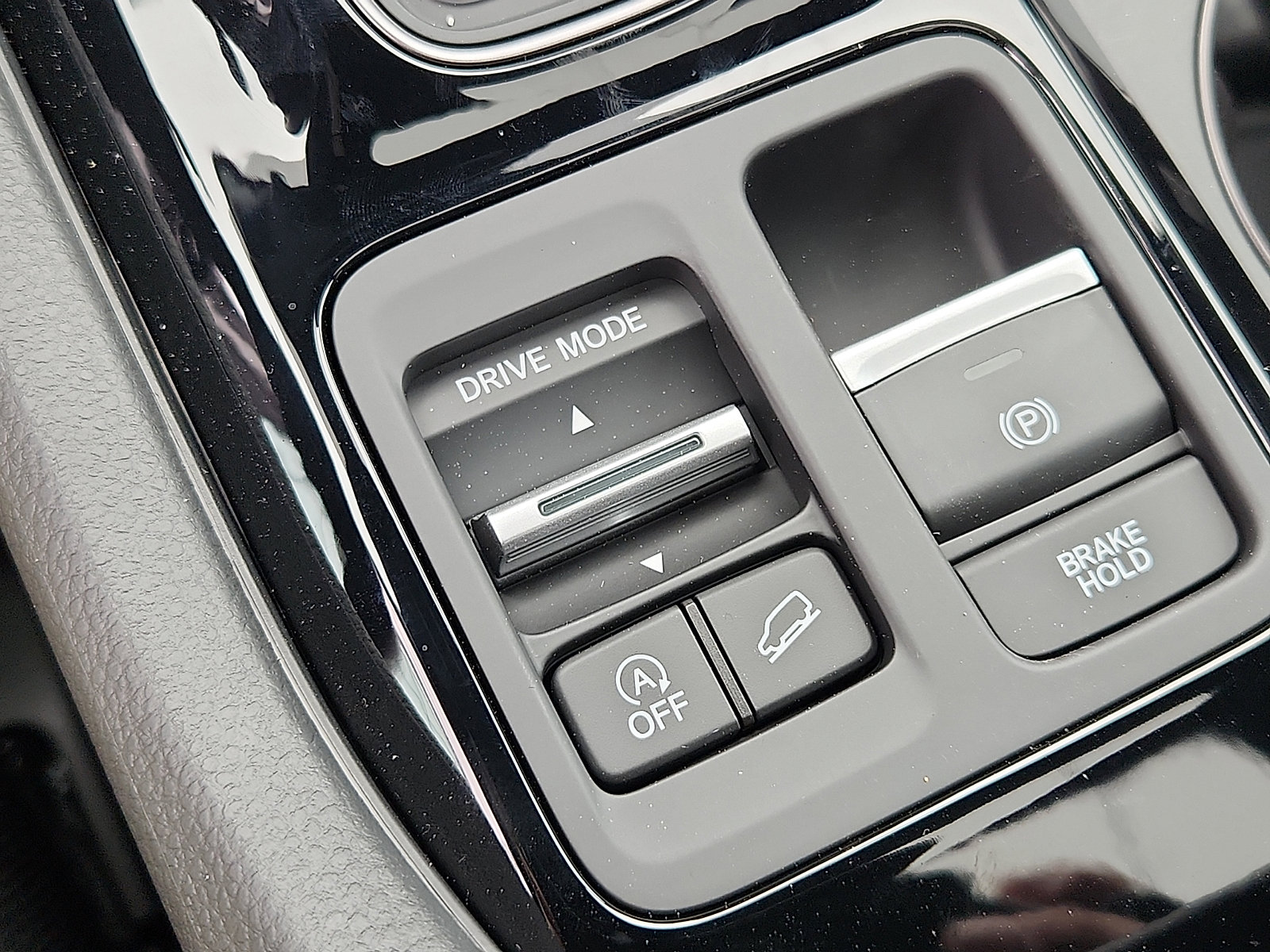 New 2025 Honda Pilot TrailSport image 16