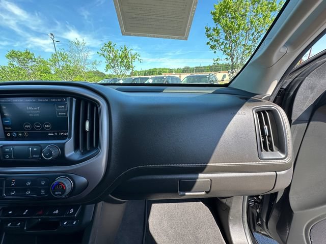 Used 2022 GMC Canyon AT4 AWD/4WD image 16