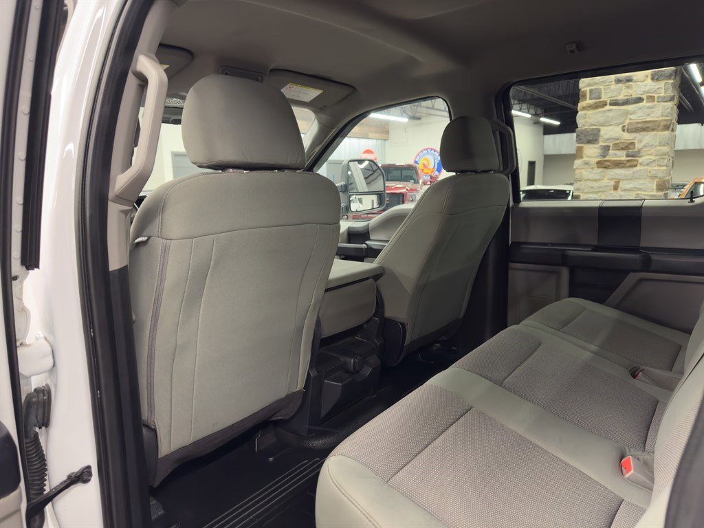 Used 2019 Ford F450 XL w/ Power Equipment Group image 28