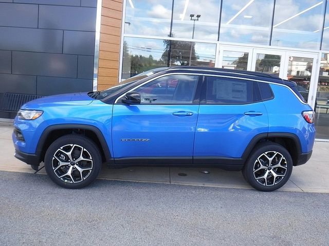 New 2026 Jeep Compass Limited image 2