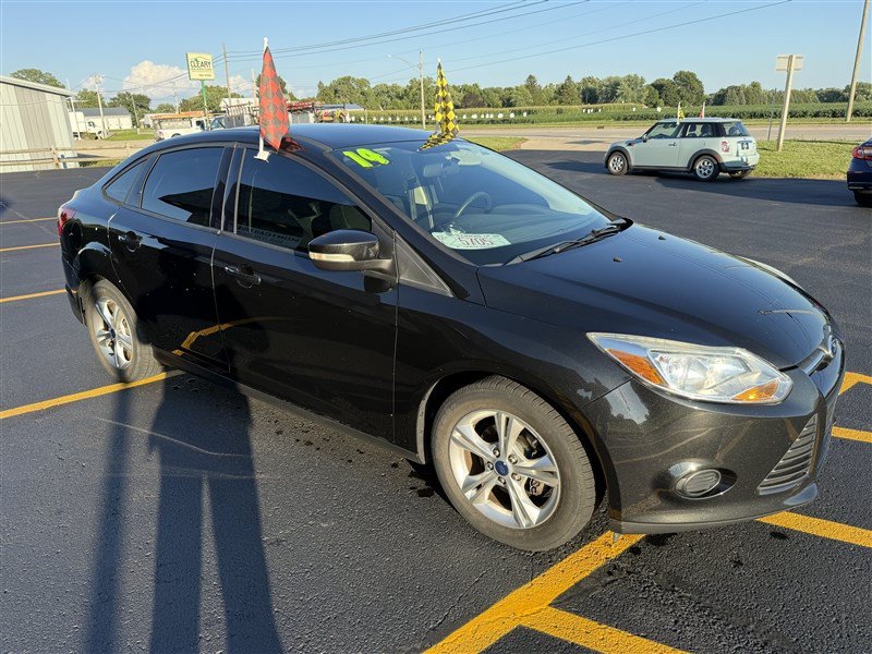 Used 2014 Ford Focus SE FWD image 3