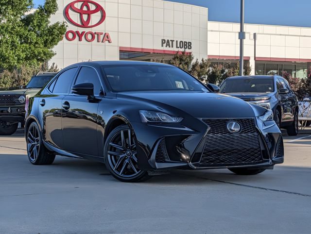 Used 2020 Lexus IS 300 F Sport w/ Blackline Edition RWD video 2