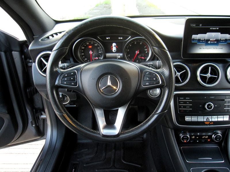 Used 2018 Mercedes-Benz CLA 250 4MATIC image 19