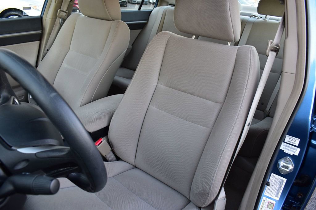 Used 2010 Honda Civic Hybrid Sedan image 15