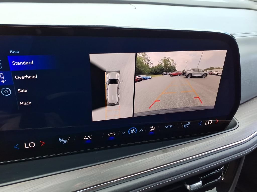 Certified 2025 Chevrolet Tahoe Z71 AWD/4WD image 22
