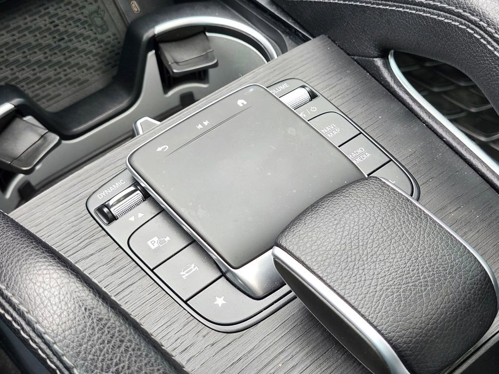 Used 2024 Mercedes-Benz GLE 450 4MATIC image 24