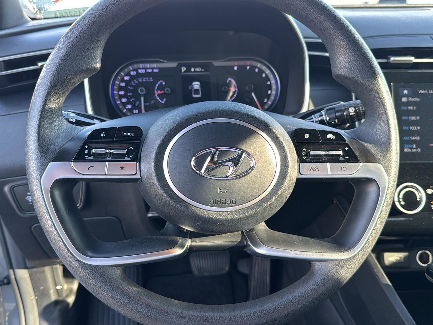 Used 2023 Hyundai Santa Cruz SEL w/ Cargo Package image 17