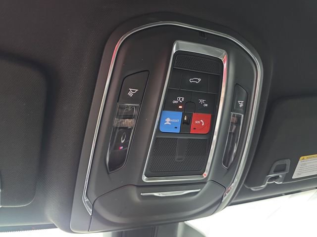 Used 2023 Jeep Grand Cherokee L Laredo image 43