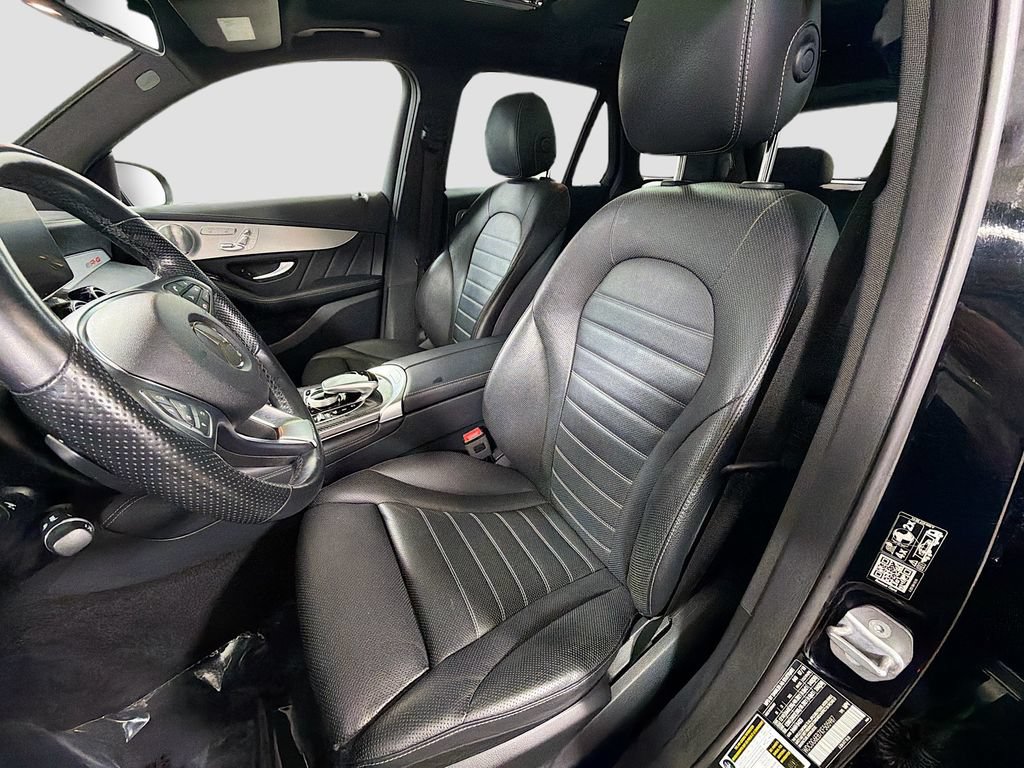 Used 2019 Mercedes-Benz GLC 43 AMG 4MATIC image 23