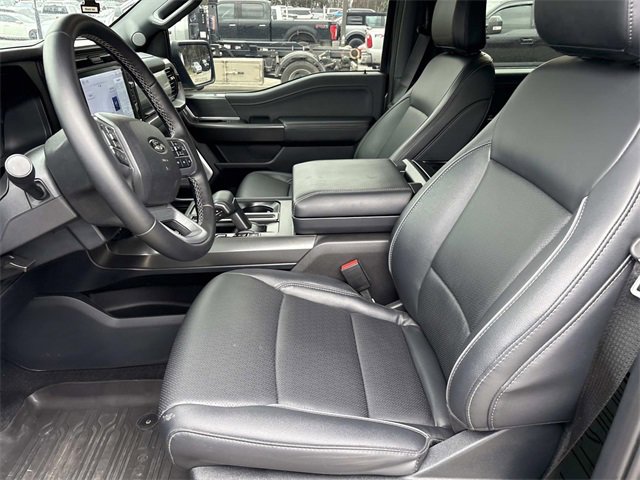 Used 2025 Ford F150 Lariat w/ Equipment Group 502A High image 12