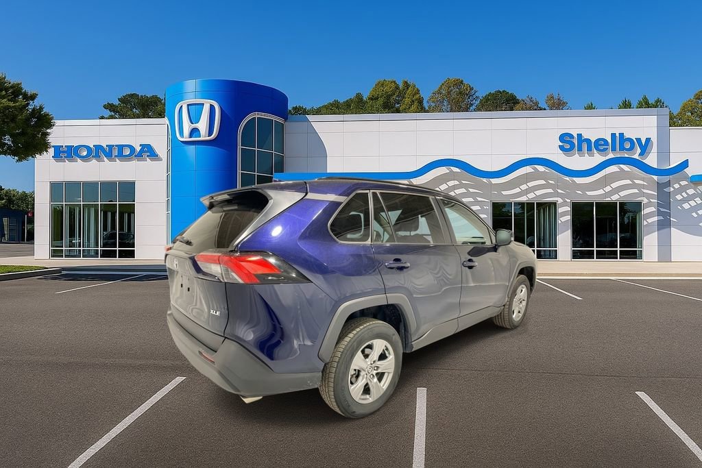 Used 2024 Toyota RAV4 XLE image 8