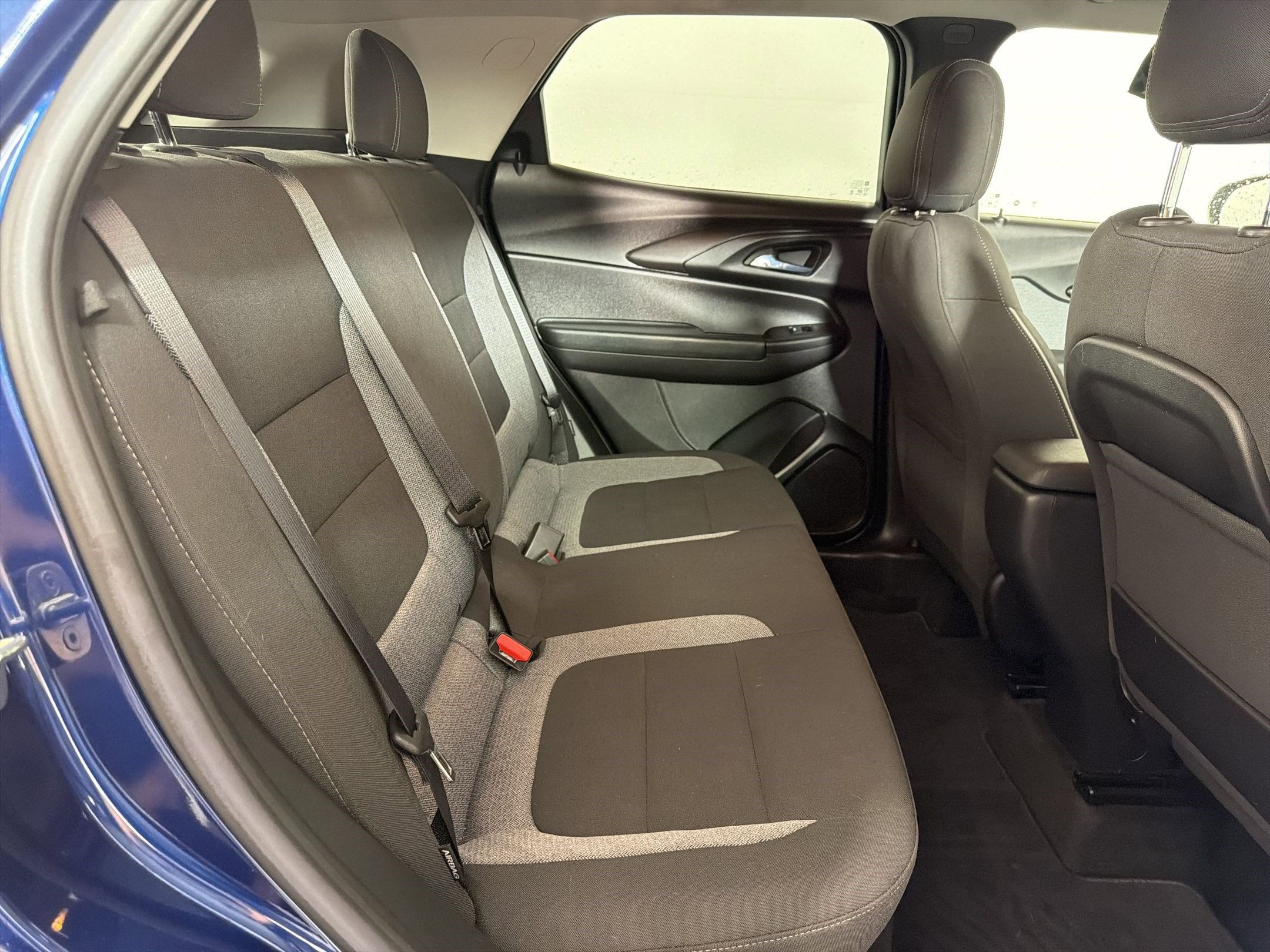 Used 2023 Chevrolet TrailBlazer LT FWD image 24