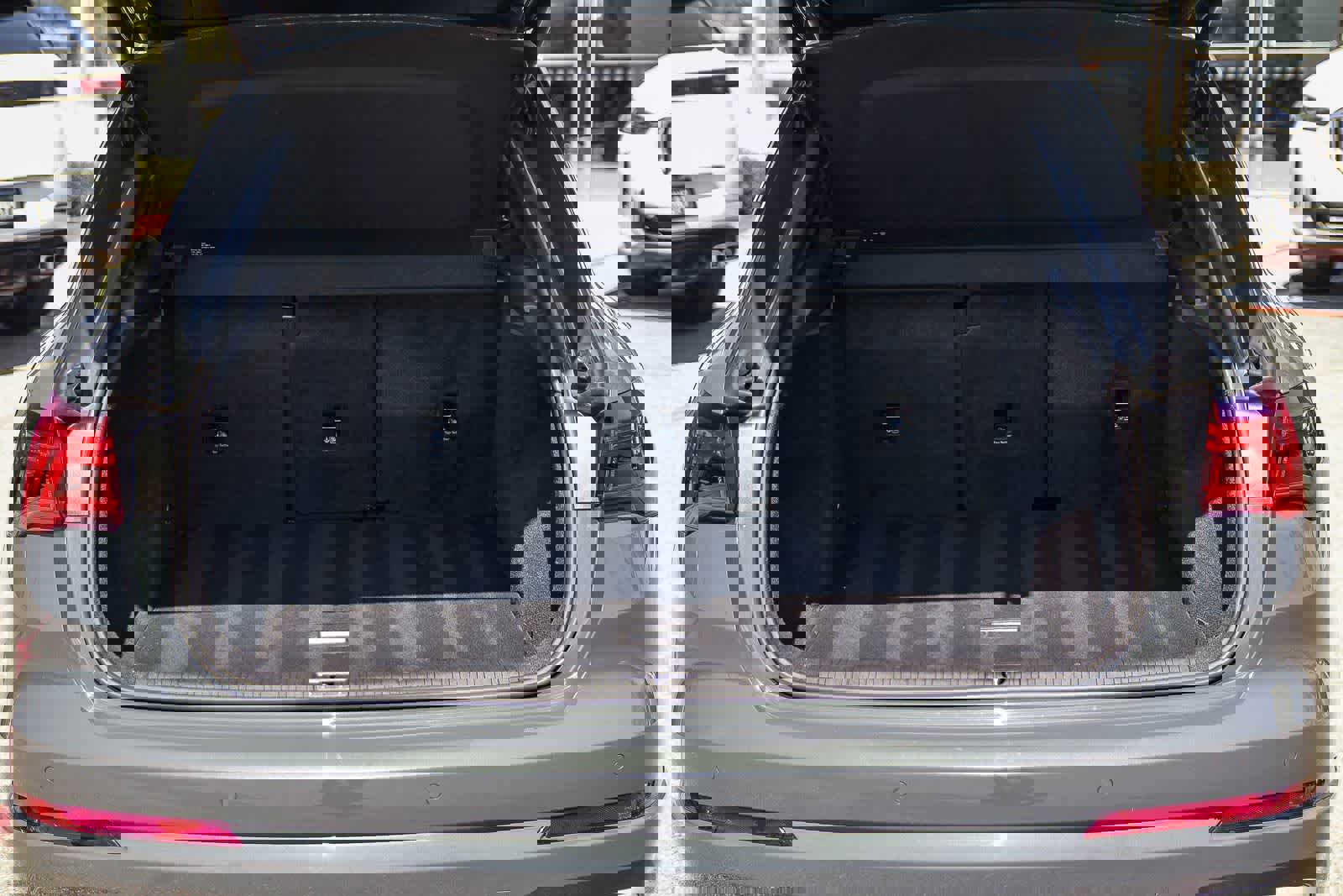 Used 2020 Audi Q3 2.0T Premium Plus image 28