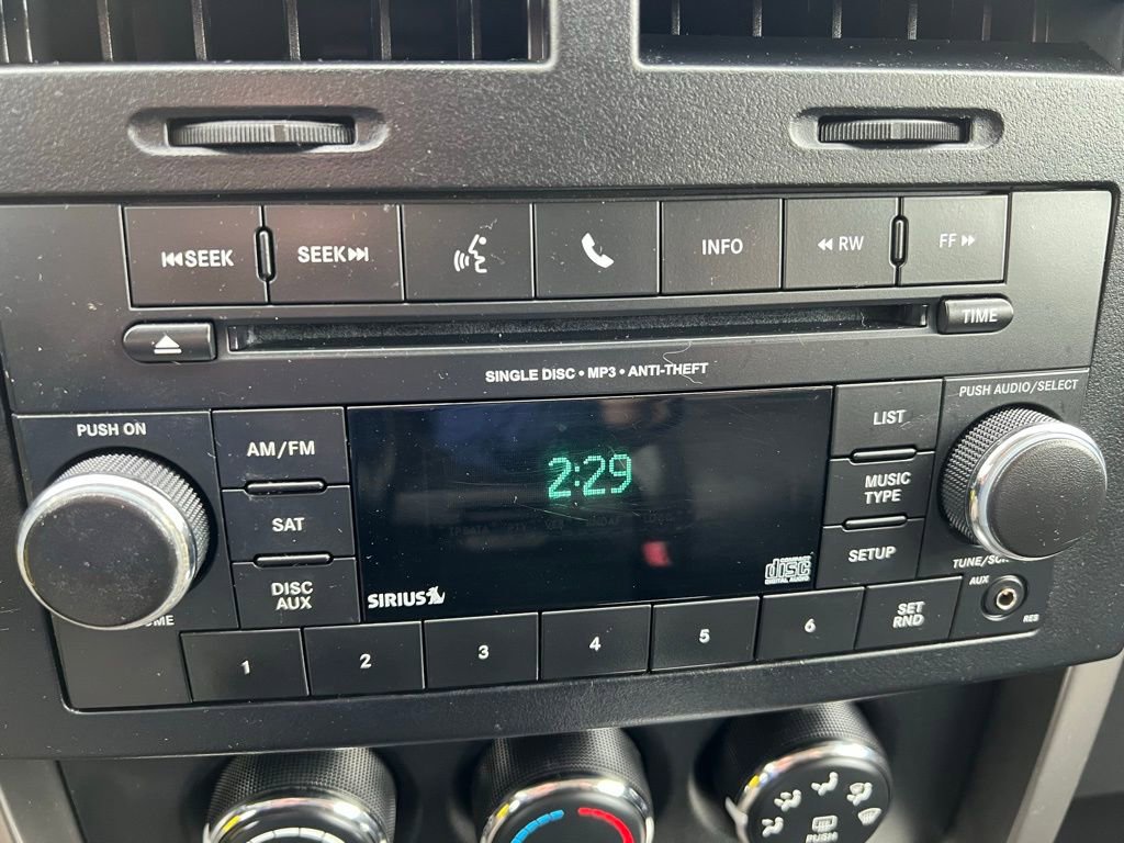 Used 2012 Jeep Liberty Sport image 35