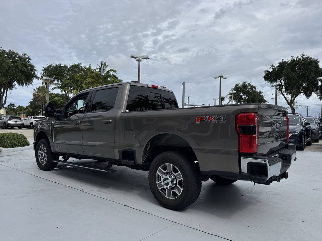 Used 2023 Ford F250 Lariat w/ Lariat Ultimate Package AWD/4WD image 26