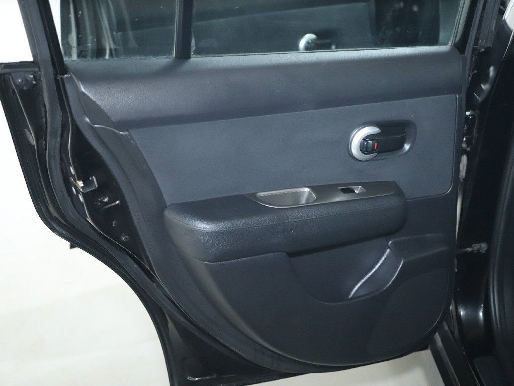 Used 2012 Nissan Versa 1.8 S w/ Plus Pkg image 23