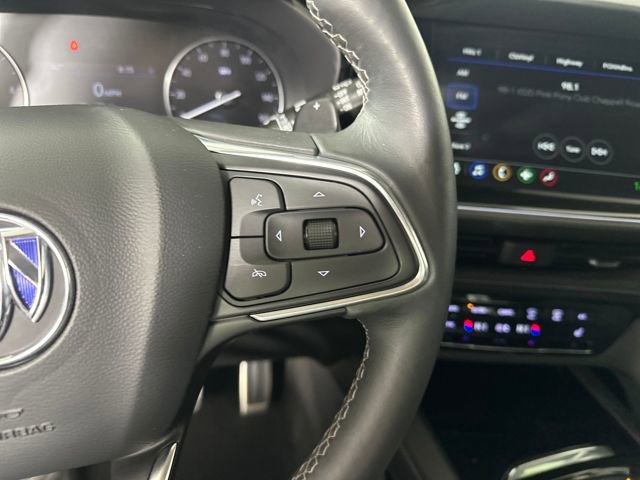 Used 2023 Buick Envision Preferred image 16