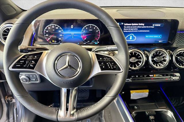 New 2026 Mercedes-Benz GLB 250 image 11