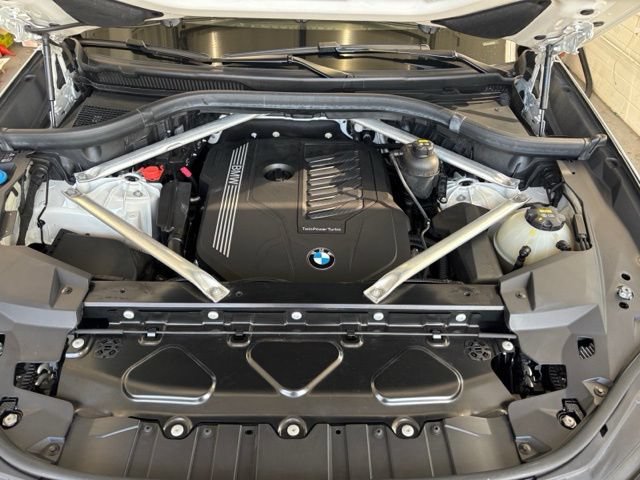 Used 2019 BMW X5 xDrive40i w/ Convenience Package AWD/4WD image 28