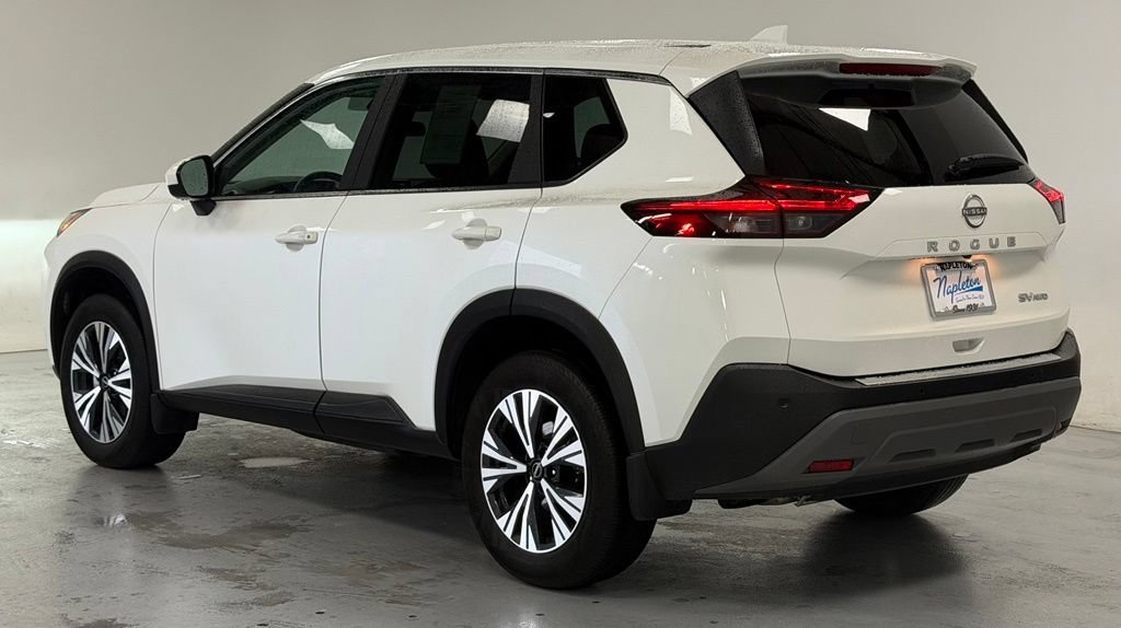 Used 2023 Nissan Rogue SV AWD/4WD image 4