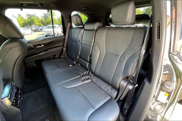 Used 2025 Lexus LX 700h Overtrail w/ Accessory Package (Z1) AWD/4WD image 22