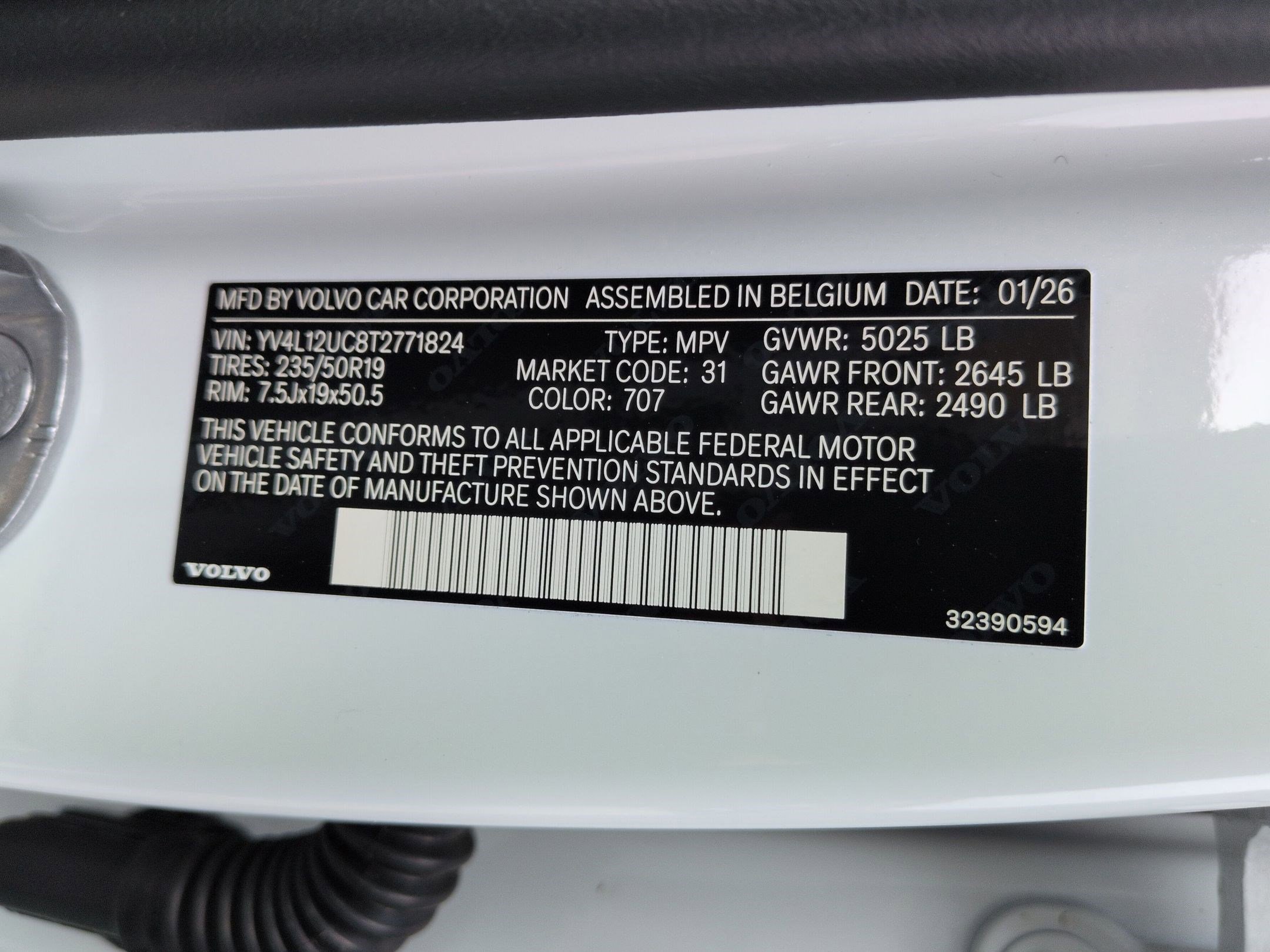 New 2026 Volvo XC40 B5 Plus w/ Protection Package Premier image 17