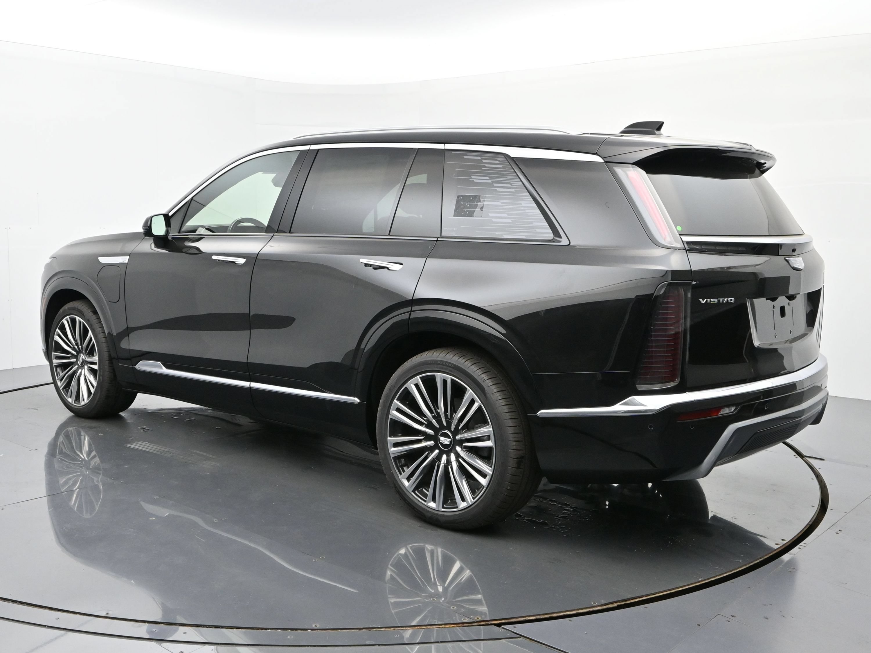 New 2026 Cadillac Vistiq Premium Luxury w/ LPO, Floor Liner Package AWD/4WD image 3