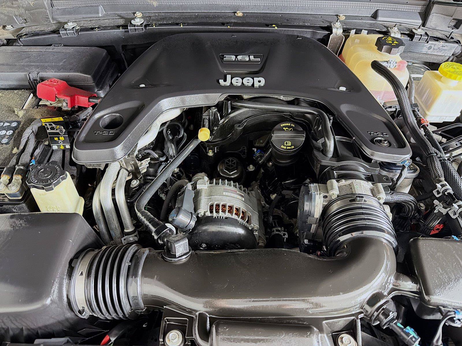 Used 2020 Jeep Gladiator Overland AWD/4WD image 31