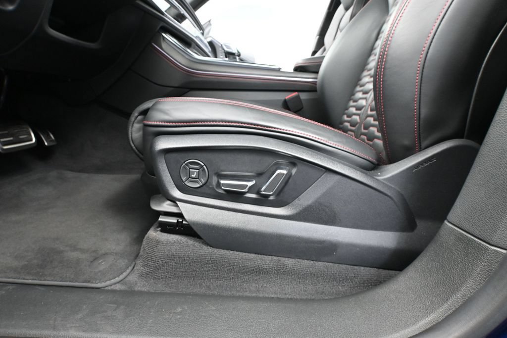 Used 2021 Audi RS Q8 AWD/4WD image 17