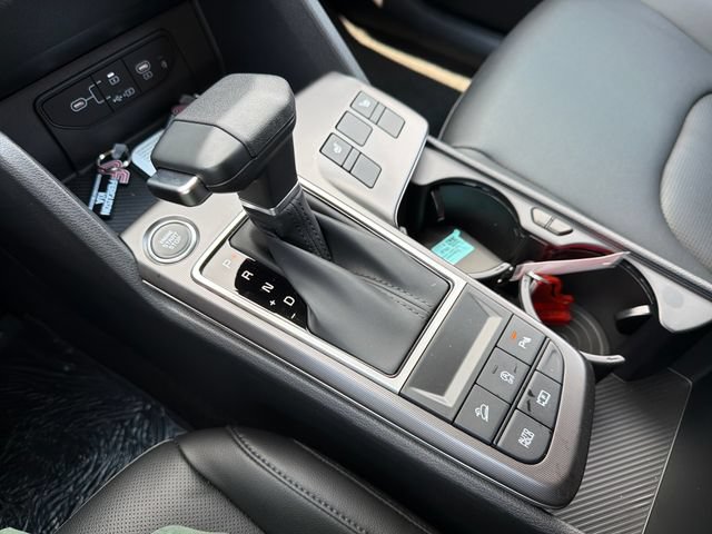 New 2026 Kia Sportage EX FWD image 15