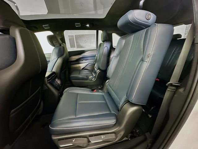 New 2025 Cadillac Escalade IQ Sport 2 image 15