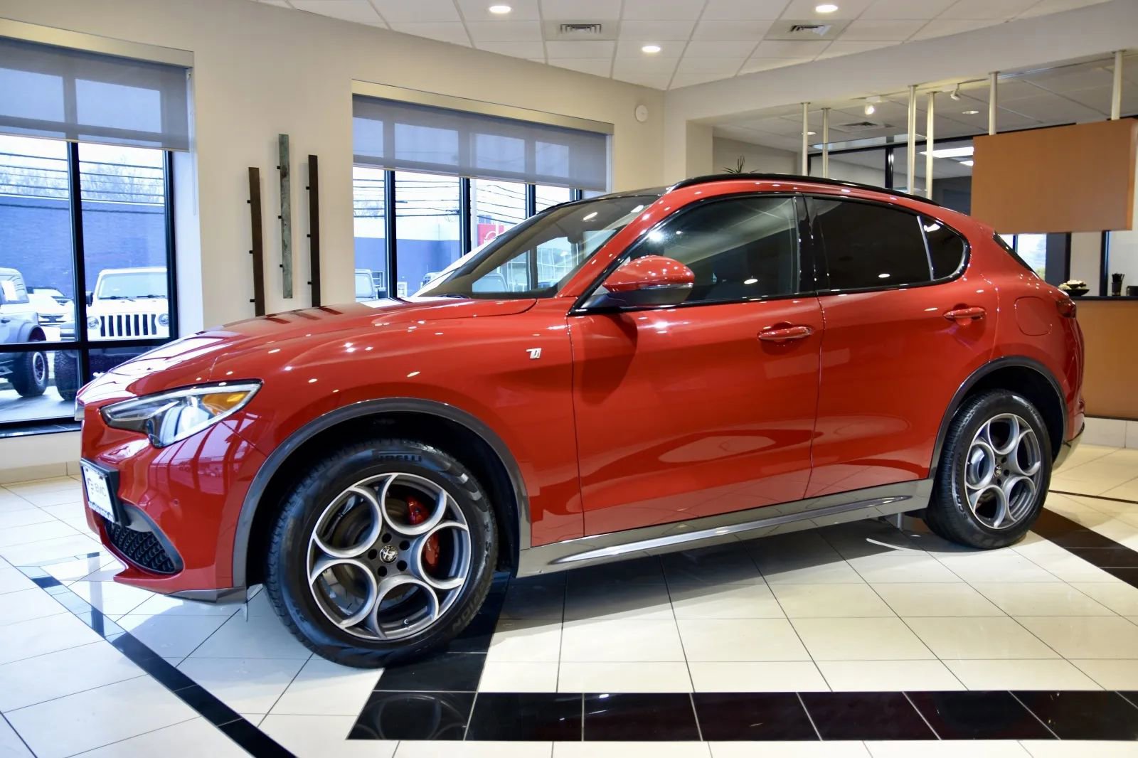 Used 2023 Alfa Romeo Stelvio Ti w/ Active Assist Plus Package image 3