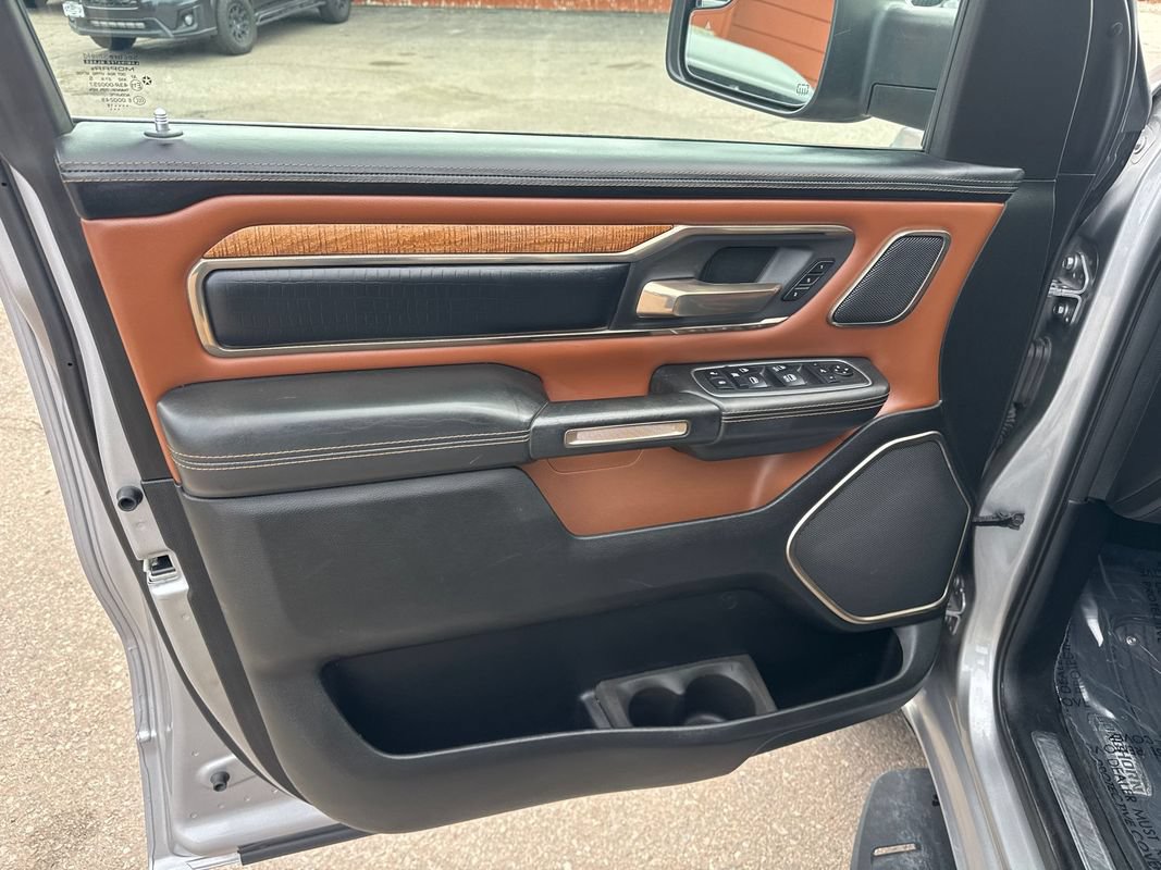 Used 2019 RAM 1500 Limited AWD/4WD image 10