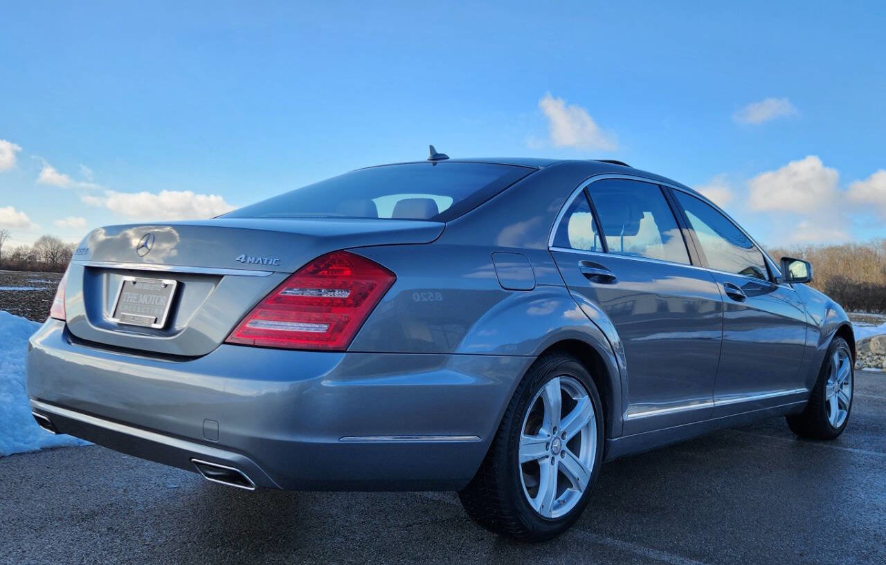 Used 2010 Mercedes-Benz S 550 4MATIC image 4