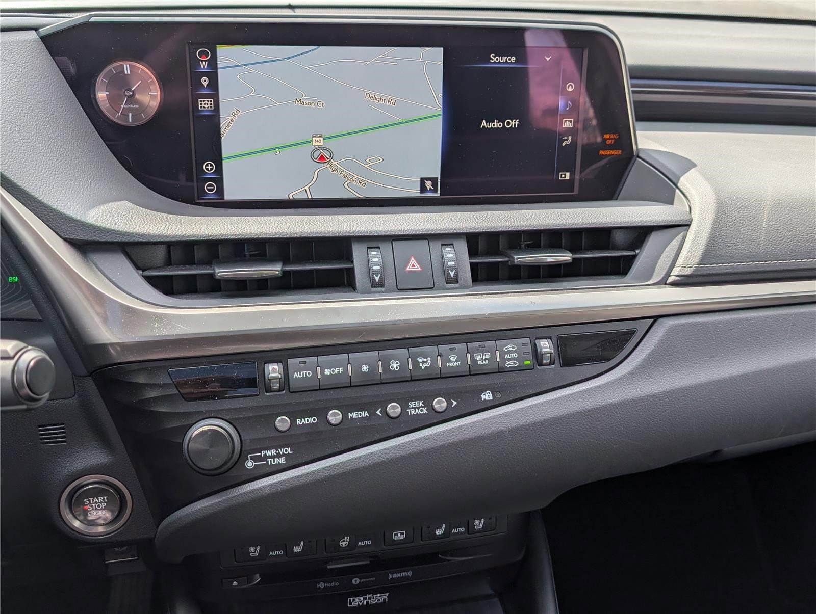 Used 2019 Lexus ES 350 Ultra Luxury w/ Accessory Package image 28