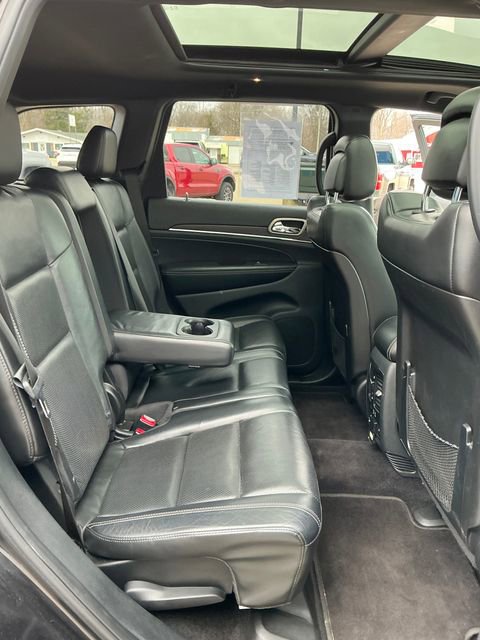 Used 2016 Jeep Grand Cherokee Limited w/ Luxury Group II image 13