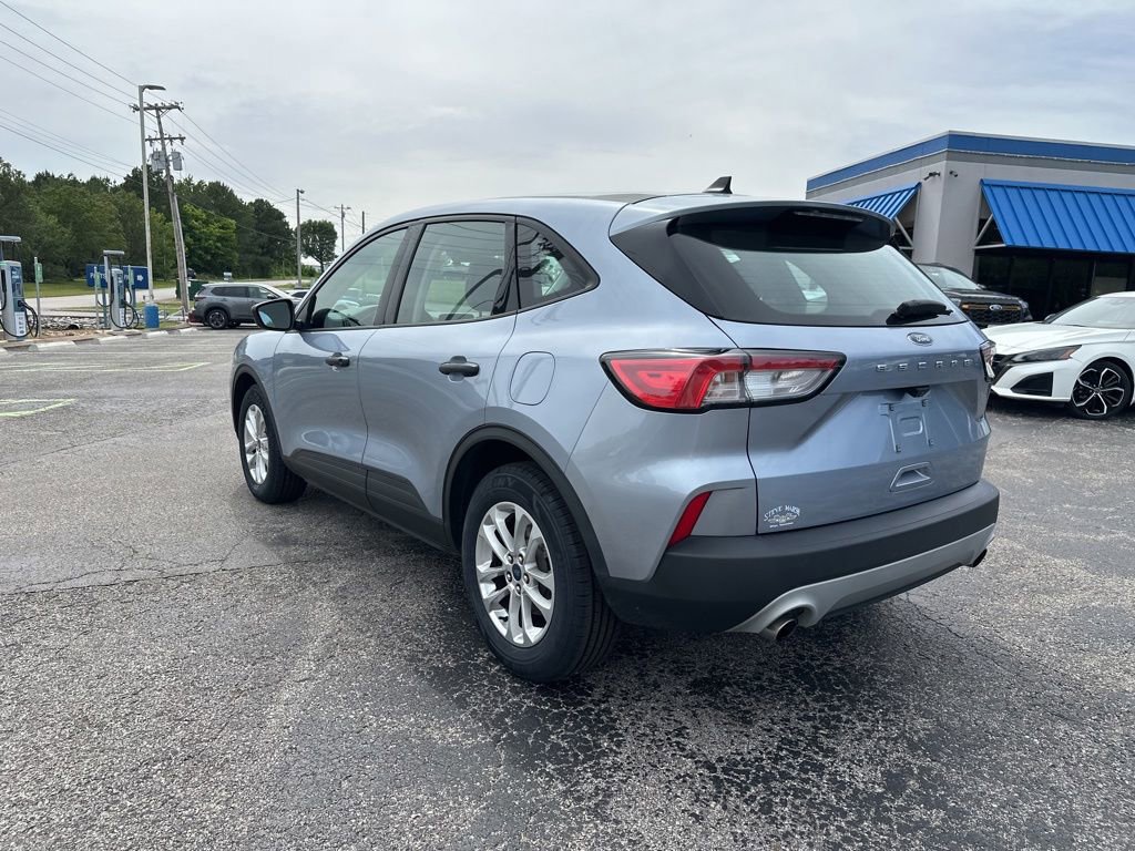 Used 2022 Ford Escape S FWD image 5