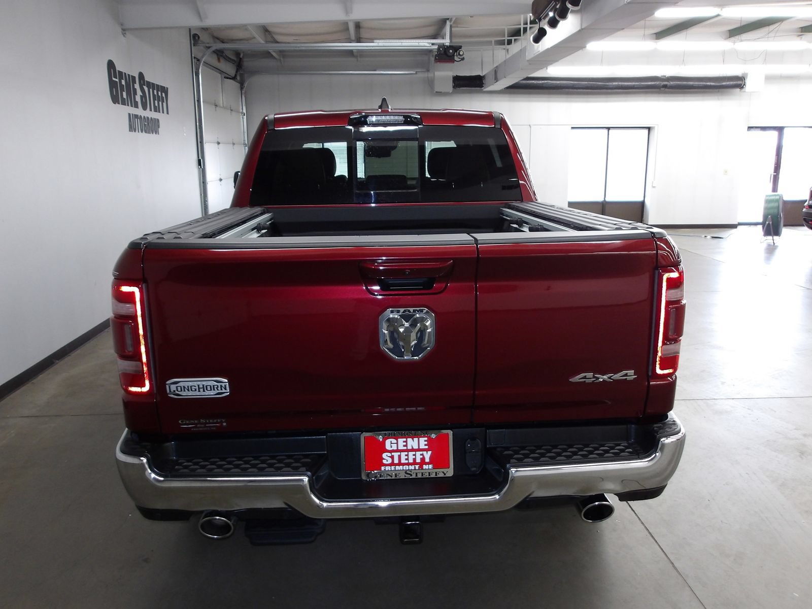 Used 2023 RAM 1500 Limited AWD/4WD image 7