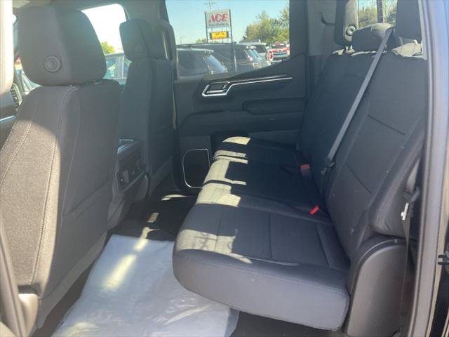 New 2026 Chevrolet Silverado 1500 LT w/ Z71 Off-Road Package AWD/4WD image 11