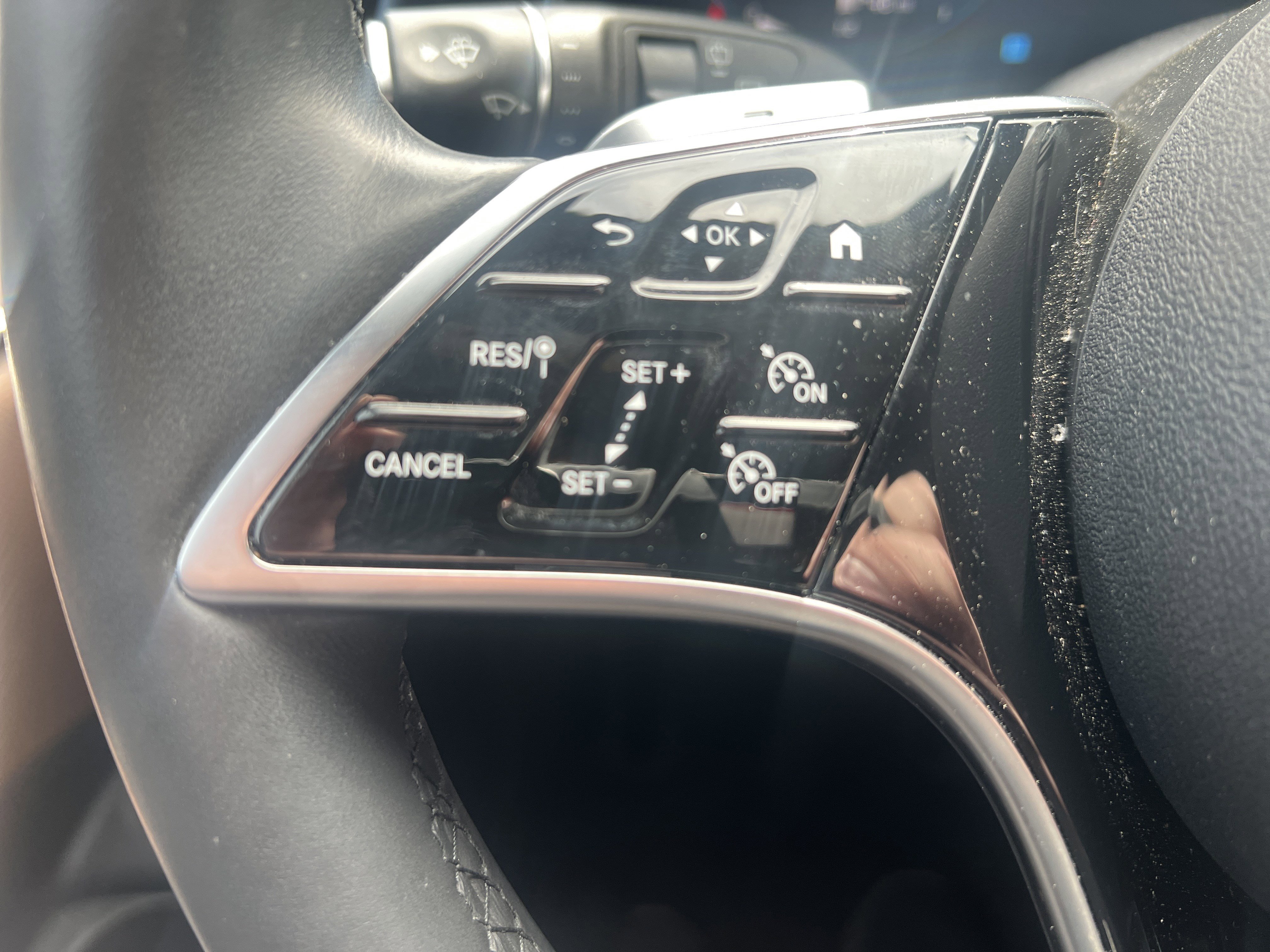 Used 2023 Mercedes-Benz E 450 4MATIC All-Terrain Wagon image 23