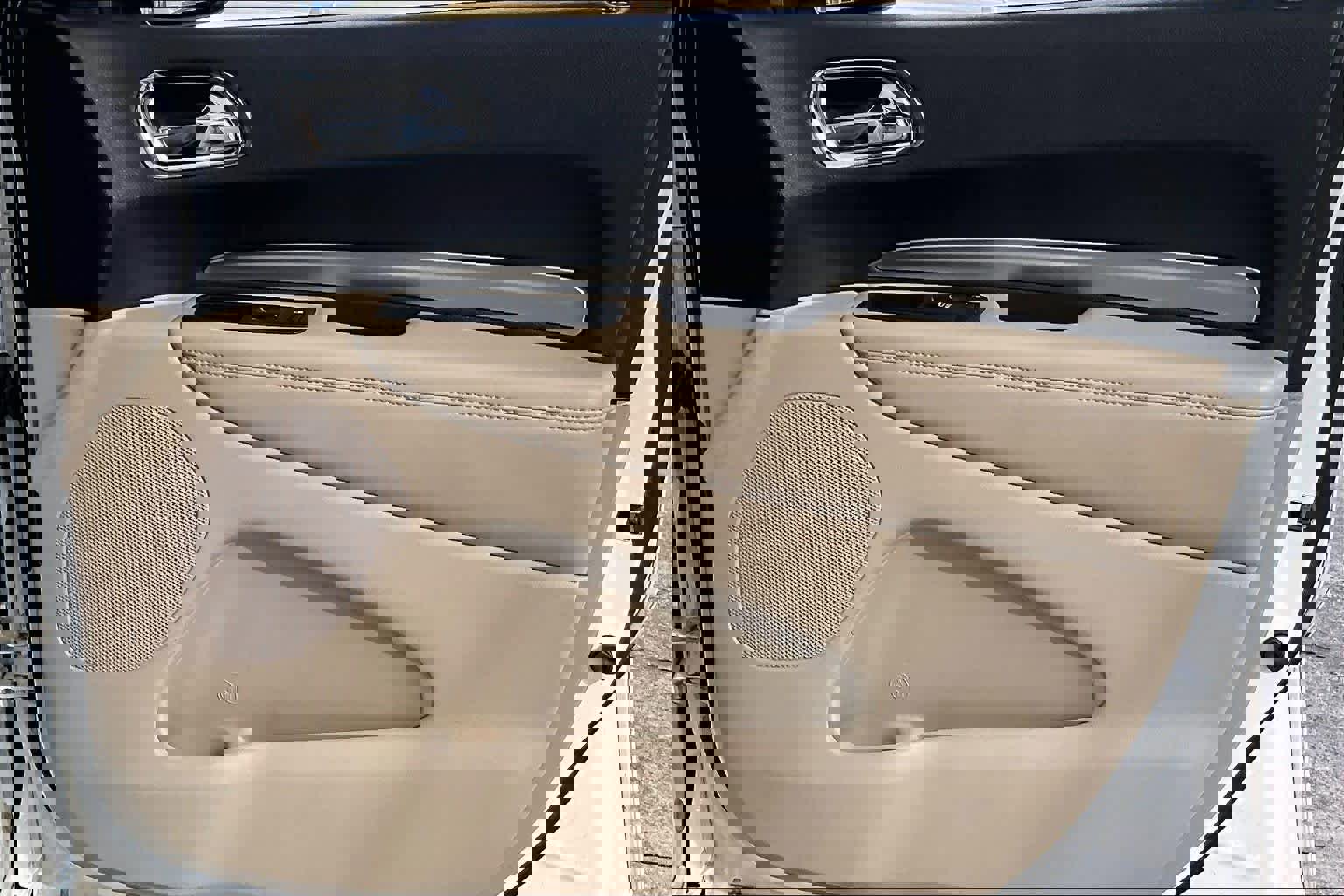 Used 2017 Dodge Durango GT w/ Nav & Power Liftgate Group image 23