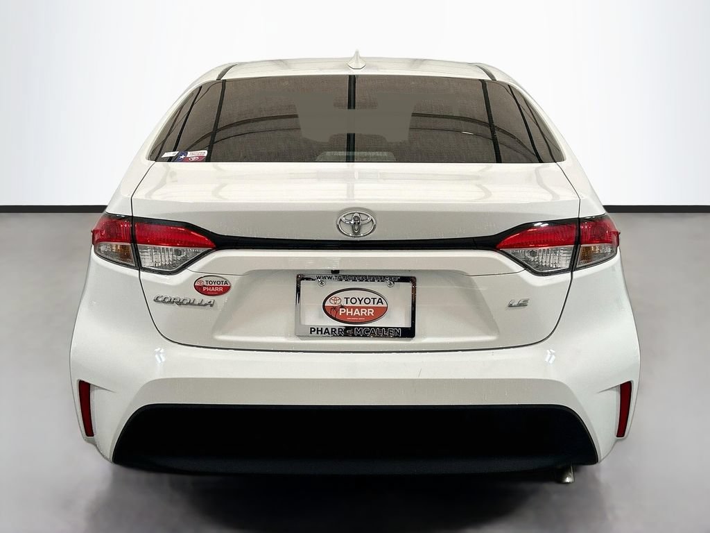 Used 2025 Toyota Corolla LE FWD image 5