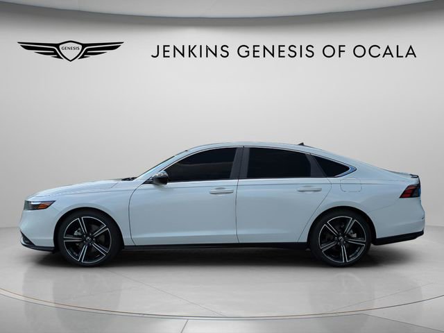 Used 2023 Honda Accord Sport image 4