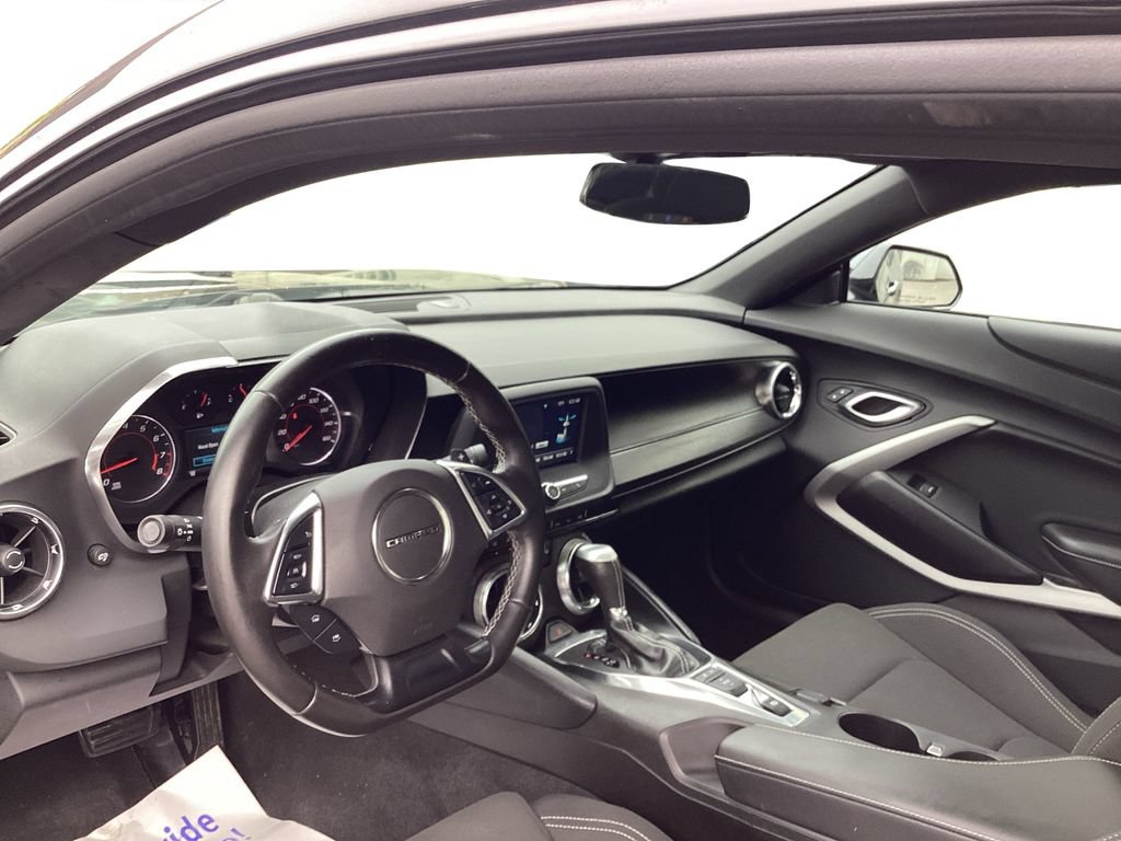 Used 2018 Chevrolet Camaro LT w/ RS Package RWD image 11