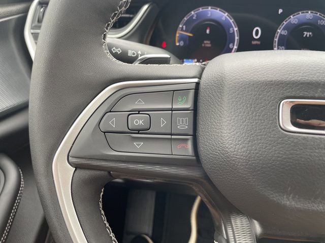 New 2025 Jeep Grand Cherokee Altitude RWD image 11