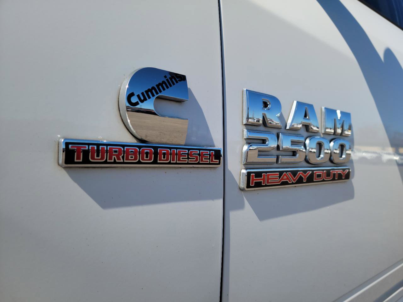 Used 2017 RAM 2500 SLT image 17