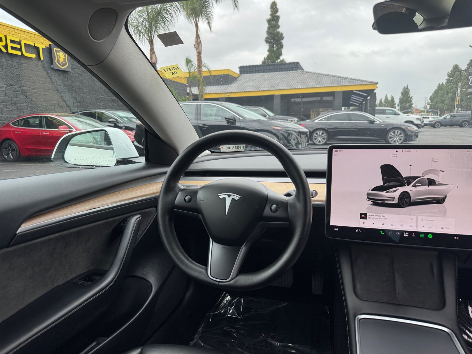 Used 2023 Tesla Model 3 Standard Range RWD image 18