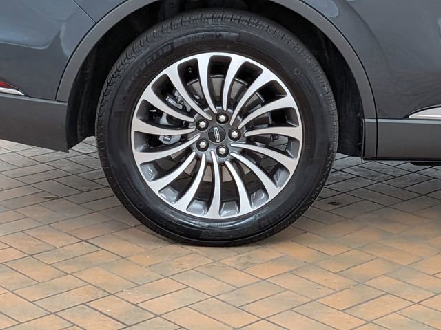 Used 2022 Lincoln Aviator Reserve w/ Elements Package Plus image 11
