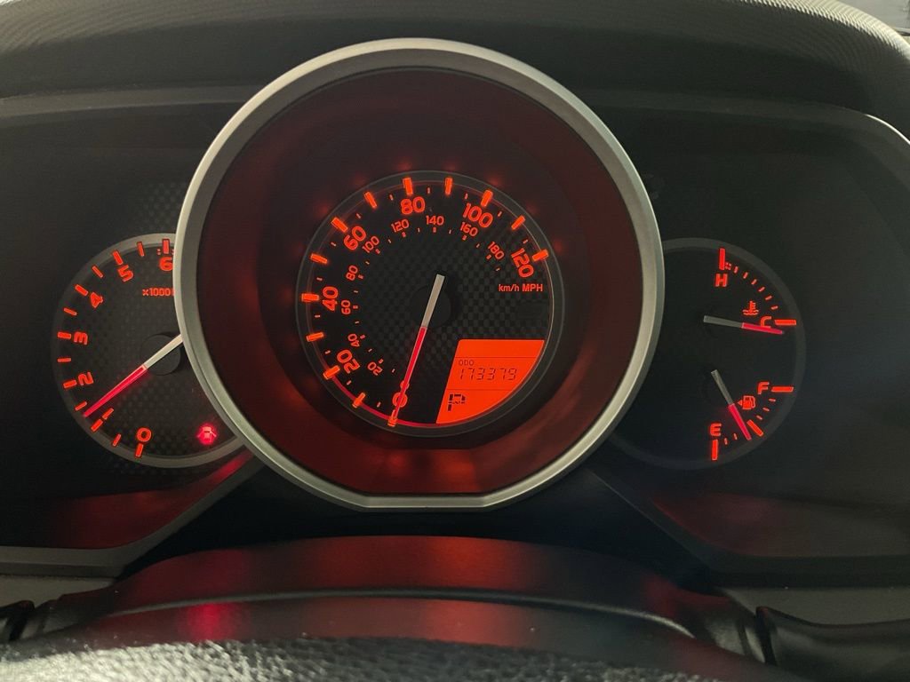 Used 2011 Toyota 4Runner SR5 w/ Convenience Pkg image 21