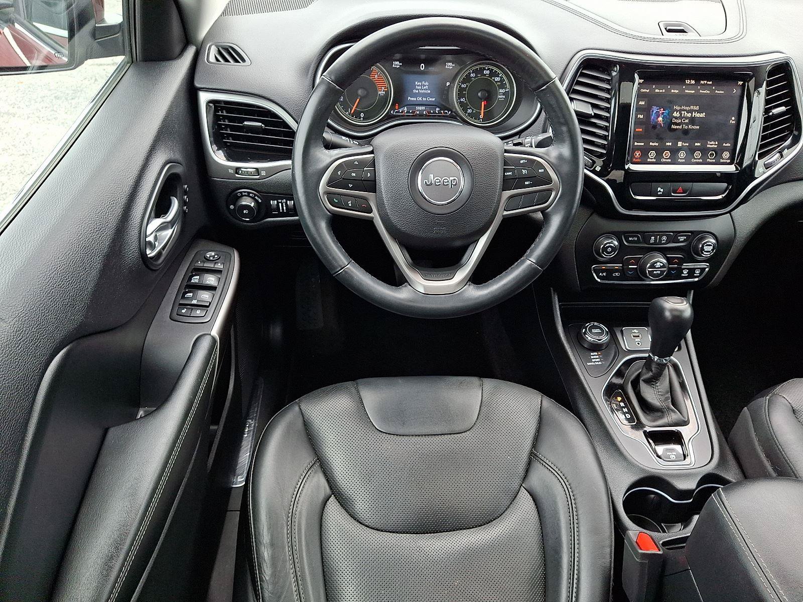 Used 2019 Jeep Cherokee Limited AWD/4WD image 11